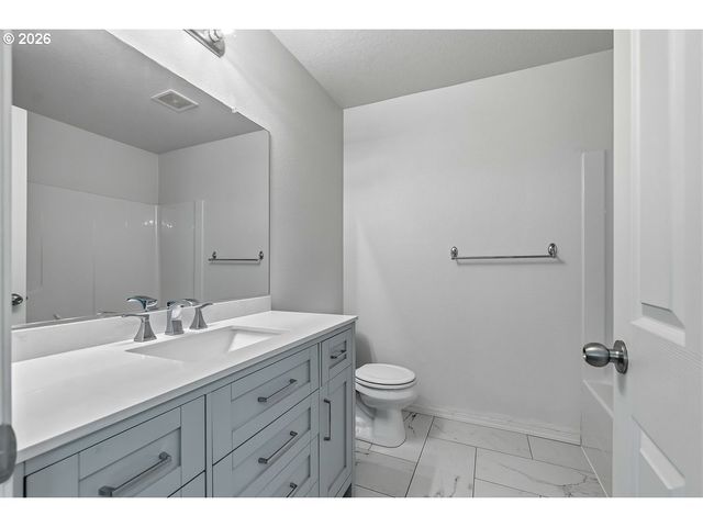 16075 Sw WHISTLING SWAN Ln, Beaverton, OR 97007
