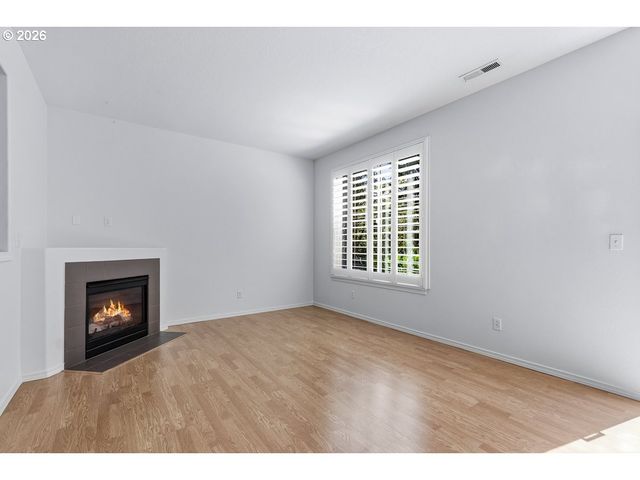 16075 Sw WHISTLING SWAN Ln, Beaverton, OR 97007