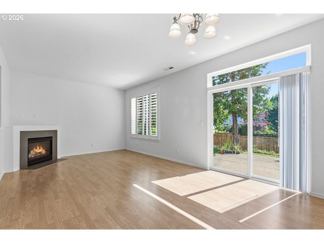 16075 Sw WHISTLING SWAN Ln, Beaverton, OR 97007