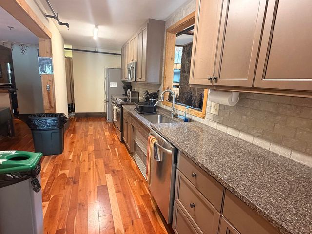6 Outer Limit Lane, Wilmington, VT 05363