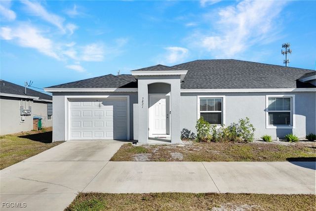 3823 SW 8th CT, Cape Coral, FL 33914