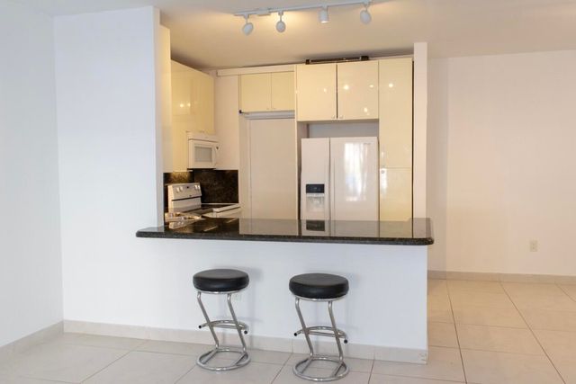 50 SW 3rd 1060, Boca Raton, FL 33432