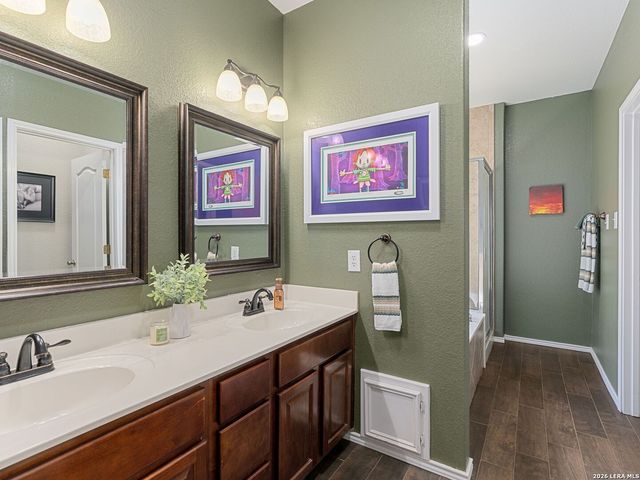 145 YEAGER CIR, Cibolo, TX 78108