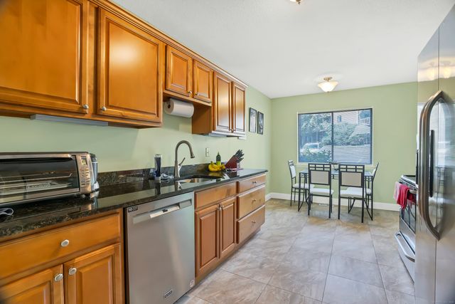 154 Brittany Farms Road B, New Britain, CT 06053