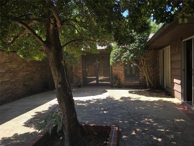 1324 SW 72nd Street, Oklahoma City, OK 73159