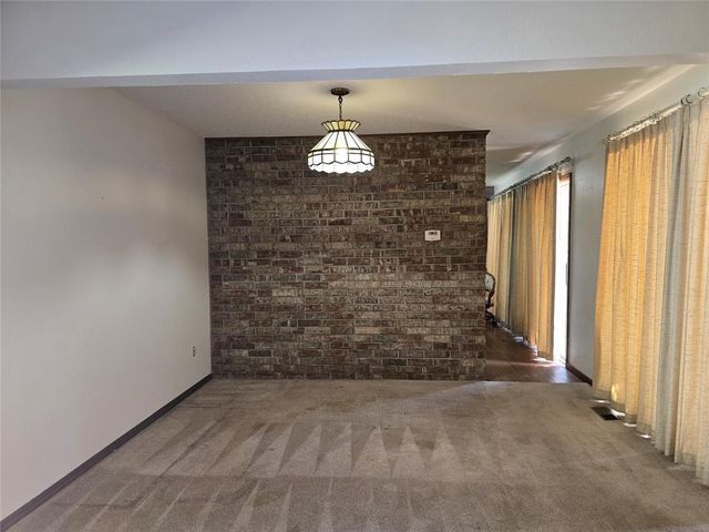 1324 SW 72nd Street, Oklahoma City, OK 73159