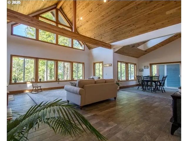 2636 WESTERN Dr, Coquille, OR 97423