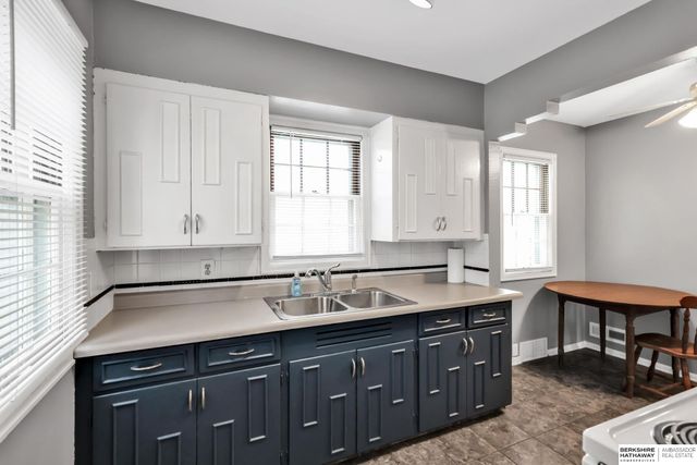 7710 Maywood Street, Ralston, NE 68127