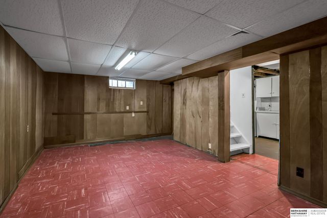 7710 Maywood Street, Ralston, NE 68127