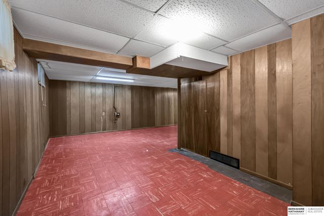 7710 Maywood Street, Ralston, NE 68127