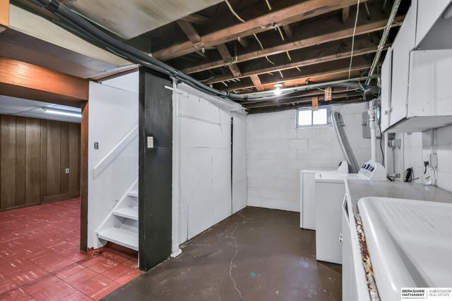 7710 Maywood Street, Ralston, NE 68127