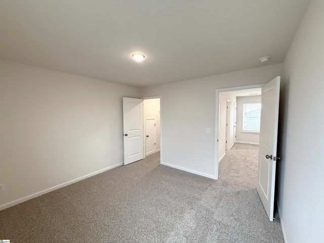 1052 Skidaway Drive, Spartanburg, SC 29303