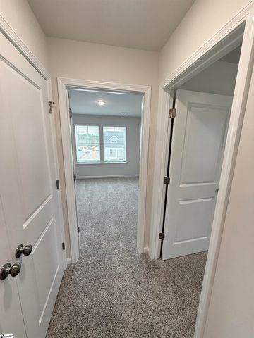 1052 Skidaway Drive, Spartanburg, SC 29303