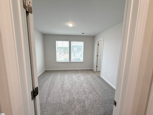 1052 Skidaway Drive, Spartanburg, SC 29303