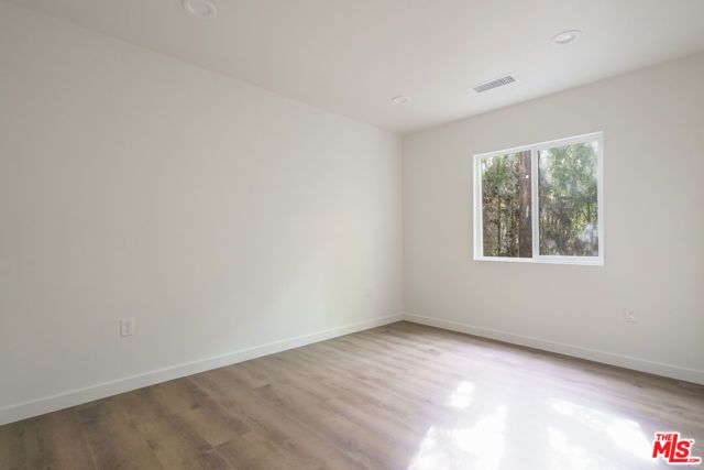 2896 W 14th Street, Los Angeles, CA 90006