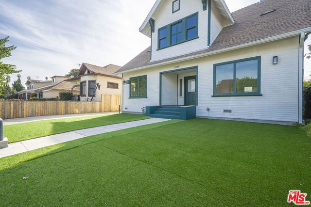 2896 W 14th Street, Los Angeles, CA 90006