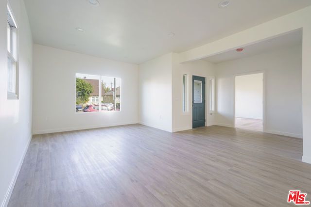 2896 W 14th Street, Los Angeles, CA 90006