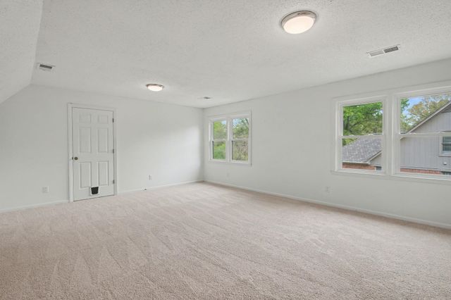 1399 POPLAR RIDGE DR, Memphis, TN 38120