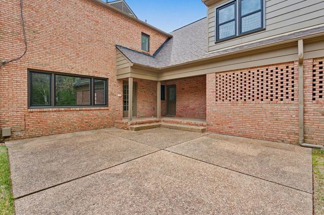 1399 POPLAR RIDGE DR, Memphis, TN 38120