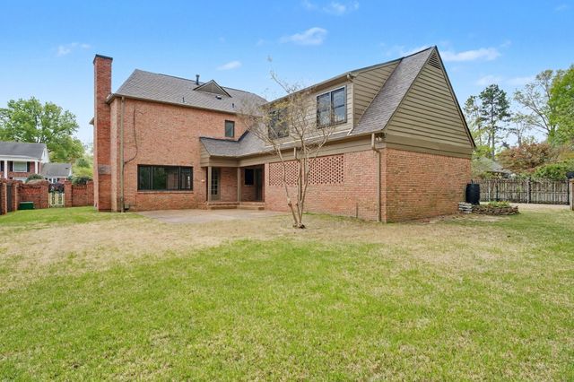 1399 POPLAR RIDGE DR, Memphis, TN 38120