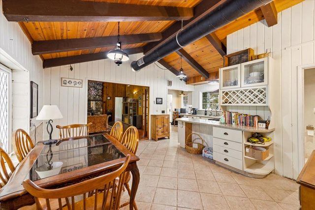 10677 Lazy Valley Rd, Penn Valley, CA 95946