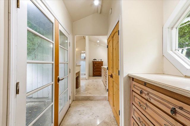 10677 Lazy Valley Rd, Penn Valley, CA 95946