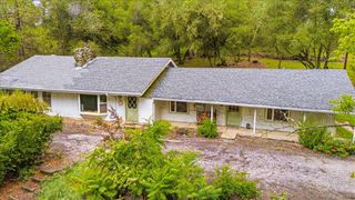 10677 Lazy Valley Rd, Penn Valley, CA 95946