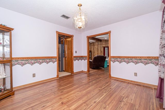 322 Evans Dr, El Dorado, AR 71730
