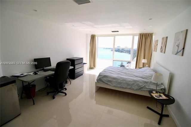 900 Bay Dr 1027, Miami Beach, FL 33141