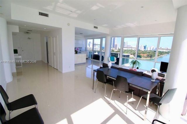900 Bay Dr 1027, Miami Beach, FL 33141