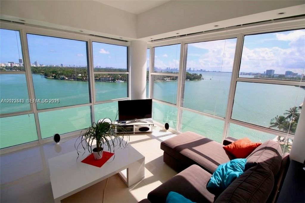 900 Bay Dr 1027, Miami Beach, FL 33141