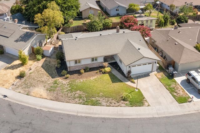 2130 Aaron Way, Sacramento, CA 95822