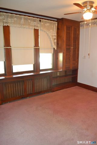 284 Deerfield Road, Windsor, CT 06095
