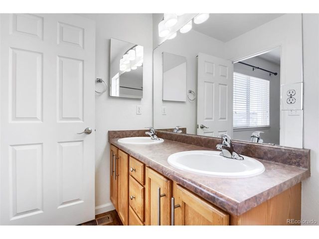 4605 Lyndenwood Cir, Highlands Ranch, CO 80130