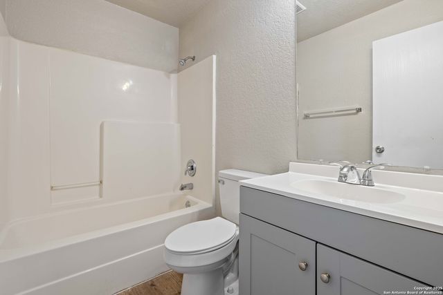6289 Jackies Farm, San Antonio, TX 78244
