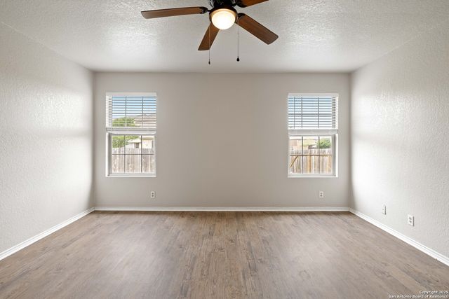 6289 Jackies Farm, San Antonio, TX 78244