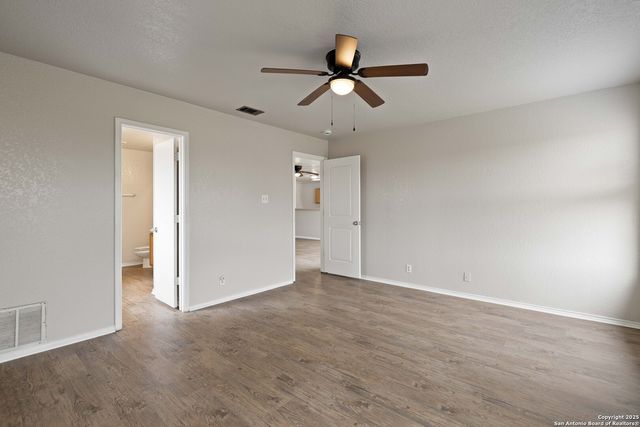 6289 Jackies Farm, San Antonio, TX 78244