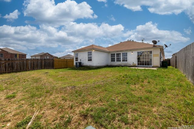 6289 Jackies Farm, San Antonio, TX 78244