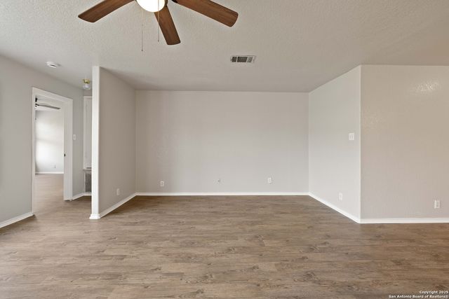 6289 Jackies Farm, San Antonio, TX 78244