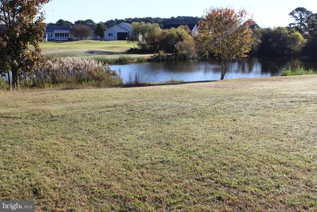 165 CAPTAINS CORR, Greenbackville, VA 23356