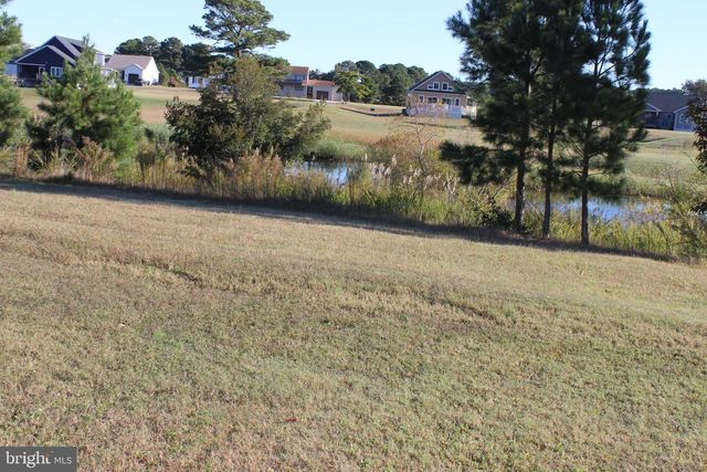 165 CAPTAINS CORR, Greenbackville, VA 23356