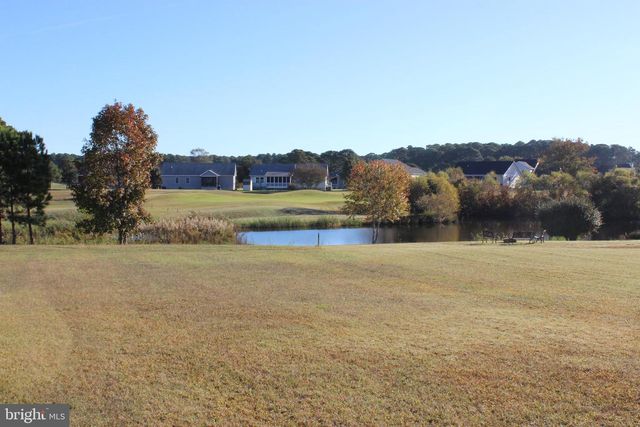 165 CAPTAINS CORR, Greenbackville, VA 23356