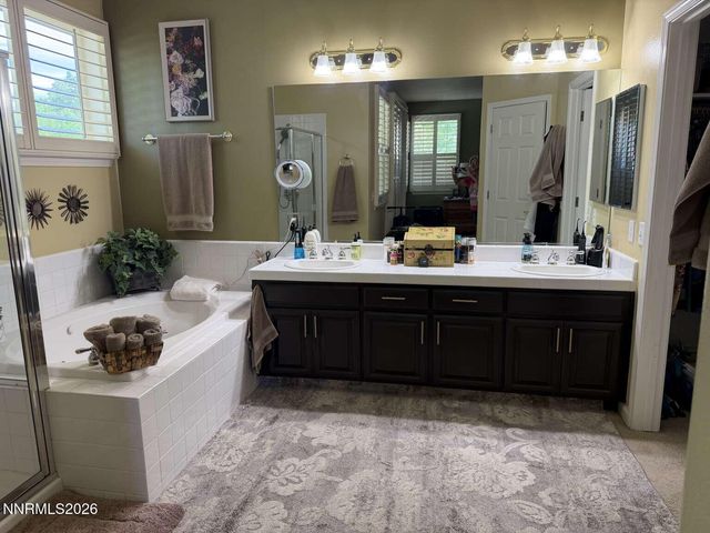 1017 Sierra Vista Court, Gardnerville, NV 89460