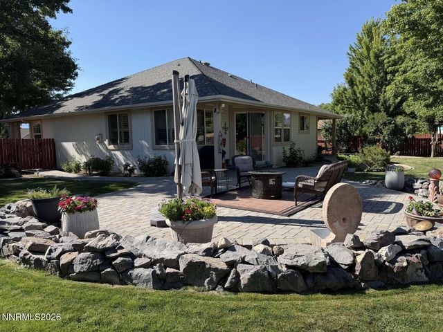 1017 Sierra Vista Court, Gardnerville, NV 89460