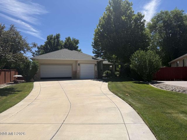 1017 Sierra Vista Court, Gardnerville, NV 89460