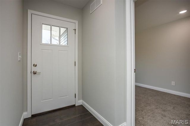 652 N Kansas Street 652-A & B, Edwardsville, IL 62025