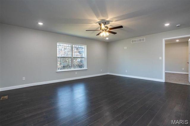 652 N Kansas Street 652-A & B, Edwardsville, IL 62025