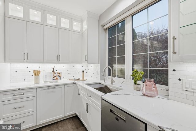 12402 BROWN FOX WAY, Reston, VA 20191