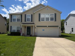 632 Runnymede Court, Greenfield, IN 46140