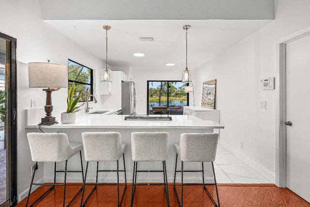 2566 Bedford Mews Drive, Wellington, FL 33414